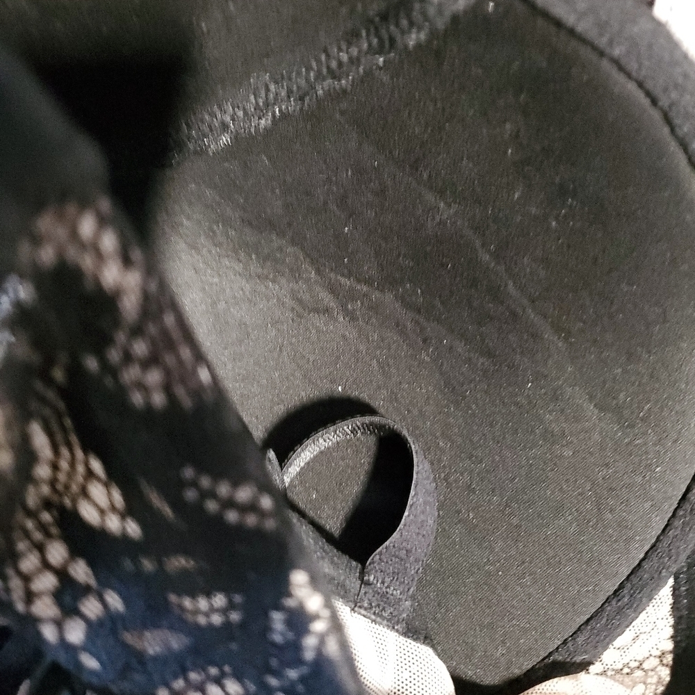Victoria's Secret Sexy Lace Black Bra - Picture 5 of 7